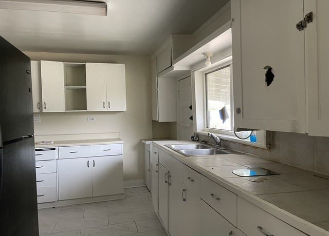 Home for sale at 4235 Mickey Rd in San Antonio, TX — photo 5