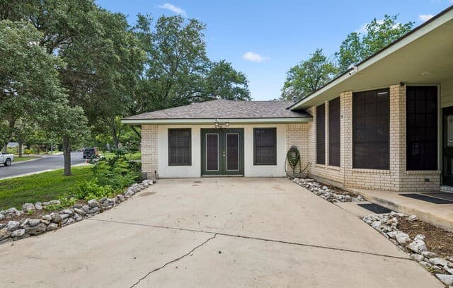 Home for sale at 145 Will Rogers in Schertz, TX — photo 3