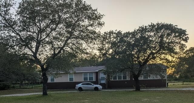 Home for sale at 550 Avery Cir in Poteet, TX — photo 1