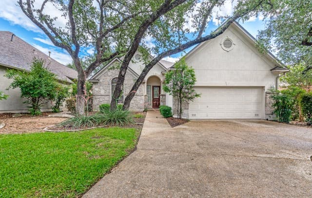 3-bedroom home for sale at 4038 River Fls in San Antonio TX