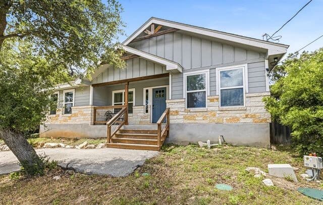 Home for sale at 1141 High Point Ln in Spring Branch, TX — photo 3