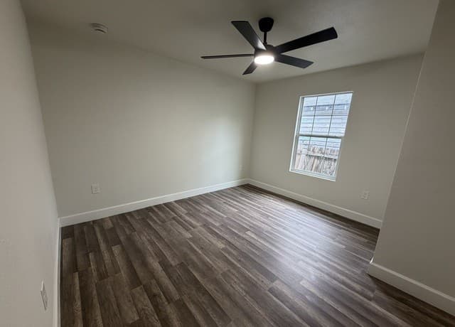 Home for sale at 236 Brenner St in San Antonio, TX — photo 5