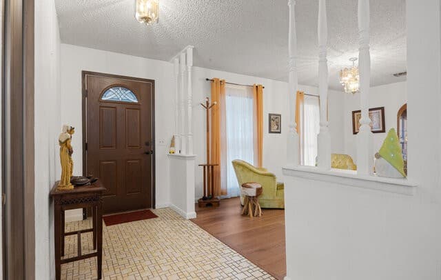Home for sale at 5111 El Capitan in San Antonio, TX — photo 2