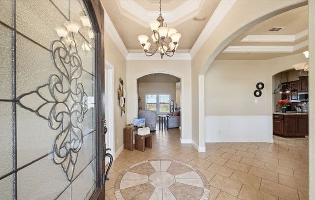 Home for sale at 117 Vintage Run in La Vernia, TX — photo 5