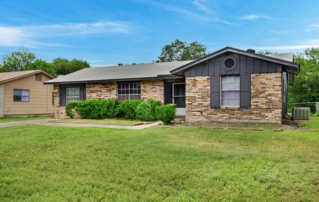 Home for sale at 4351 Sun Gate St in San Antonio, TX — photo 2