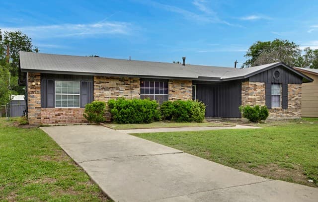 Home for sale at 4351 Sun Gate St in San Antonio, TX — photo 3