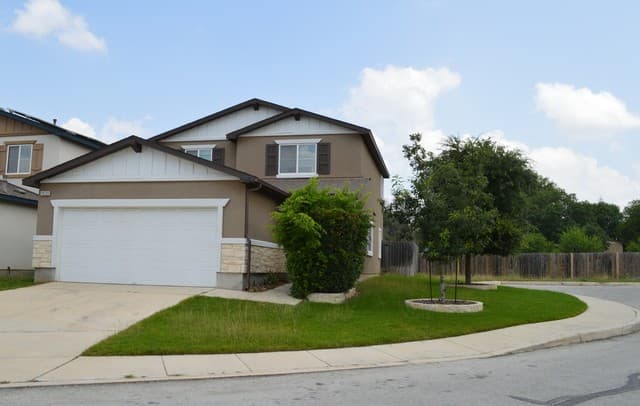 Home for sale at 10539 Legacy Cv in San Antonio, TX — photo 1