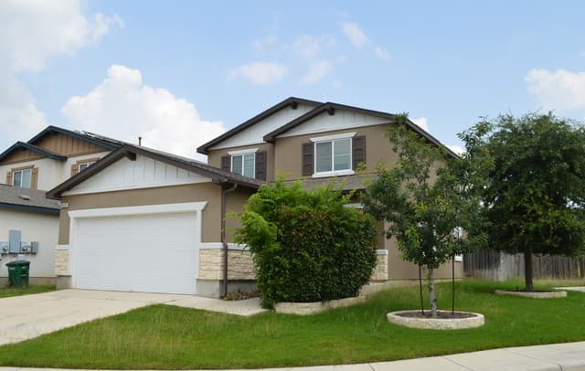 Home for sale at 10539 Legacy Cv in San Antonio, TX — photo 3