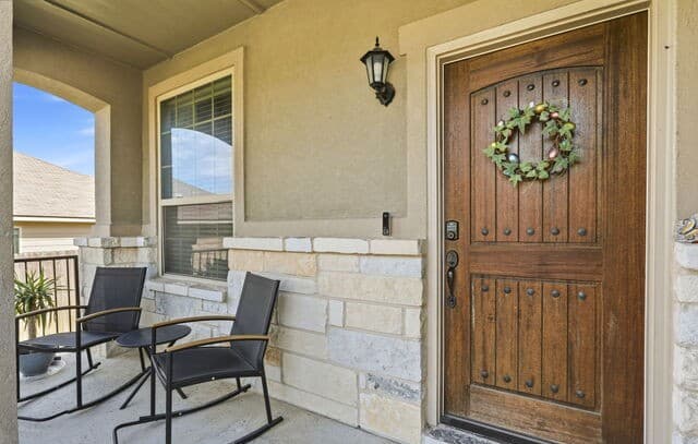 Home for sale at 529 Saddle Gln in Cibolo, TX — photo 3