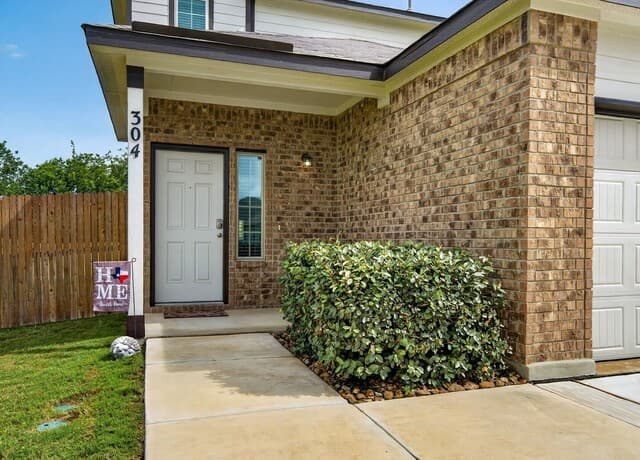Home for sale at 304 Saddle Dawn in Cibolo, TX — photo 3
