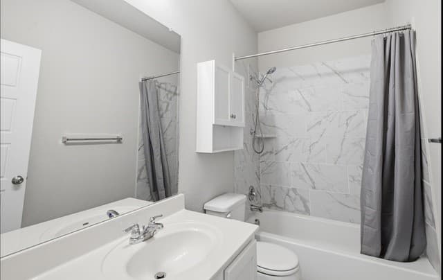 Home for sale at 261 Pudu Trl in Cibolo, TX — photo 5