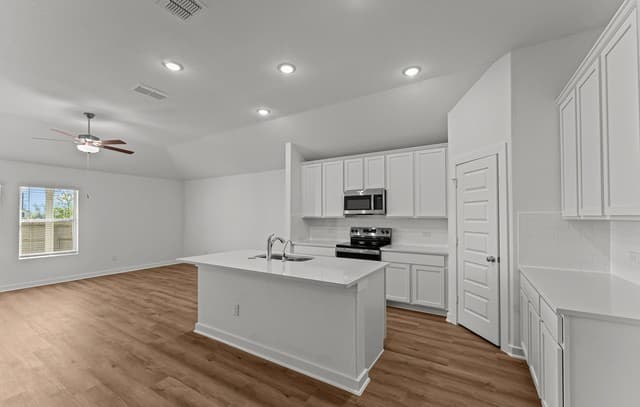 Home for sale at 117 Stabler Square in San Antonio, TX — photo 5