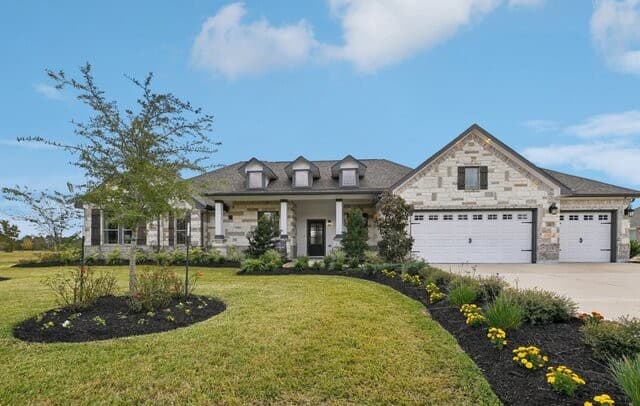 Home for sale at 180 Firewheel Loop in Floresville, TX — photo 1