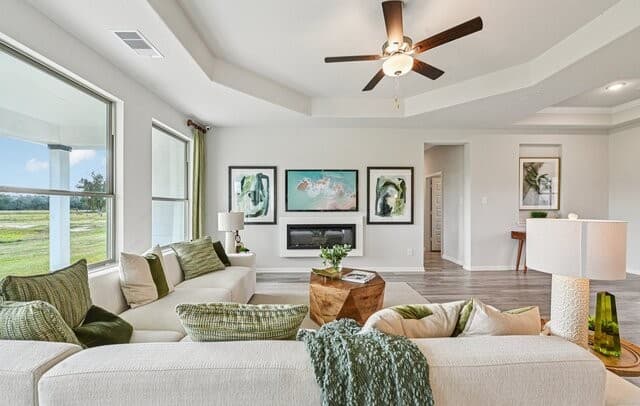 Home for sale at 180 Firewheel Loop in Floresville, TX — photo 4