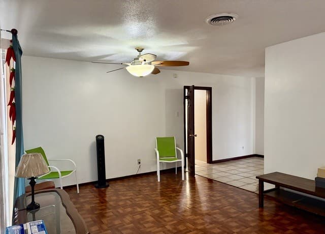 Home for sale at 4523 Waikiki Dr in San Antonio, TX — photo 3