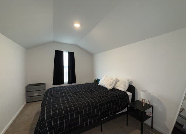 2-bedroom rental at 5015 Daisy Blossom in Converse, TX — photo 2