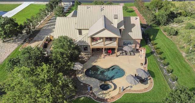 Home for sale at 122 Obscure Way in Spring Branch, TX — photo 4
