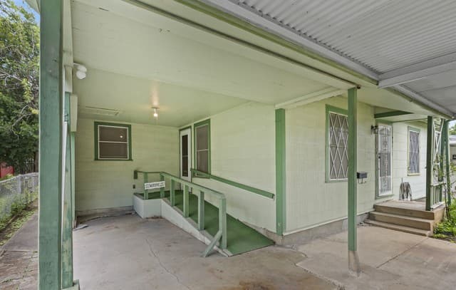 Home for sale at 425 San Angelo in San Antonio, TX — photo 5