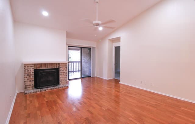 2-bedroom rental at 13018 Heimer Rd Unit 210 in San Antonio, TX — photo 2