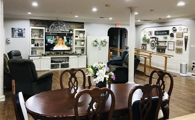 Home for sale at 16680 W Fm 2790 S in Lytle, TX — photo 2