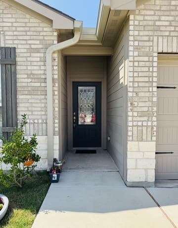 3-bedroom rental at 9103 Bennett Frst in Converse, TX — photo 5