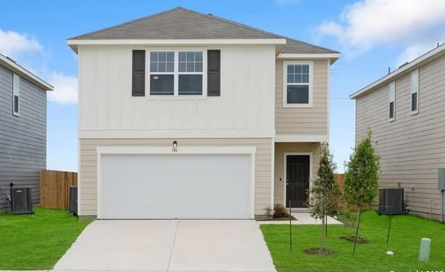 Home for sale at 1109 King Eider in Adkins, TX — photo 1
