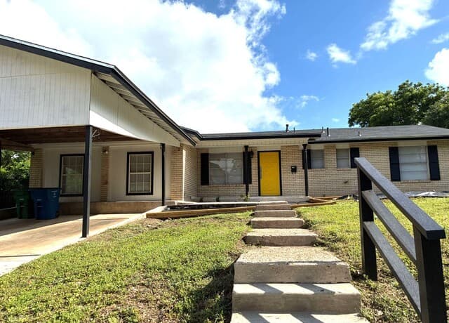 Home for sale at 715 Cosgrove St in San Antonio, TX — photo 3