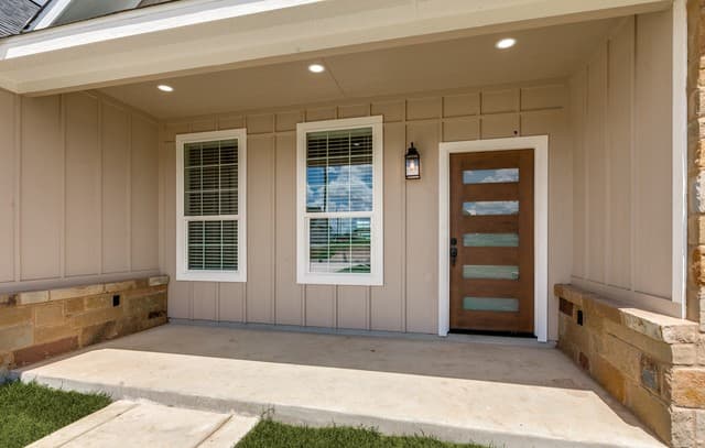 Home for sale at 16914 Rancho Escondido in Atascosa, TX — photo 2