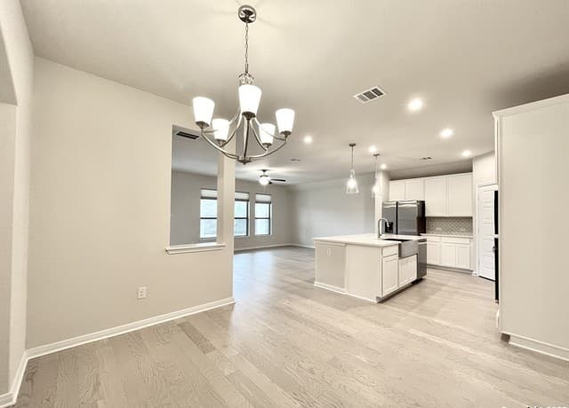 3-bedroom rental at 124 Talavera in Boerne, TX — photo 4