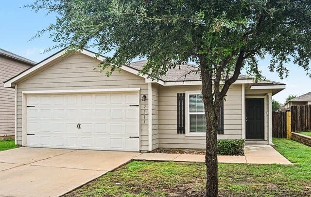 4-bedroom home for sale at 7315 Bowdre in San Antonio TX