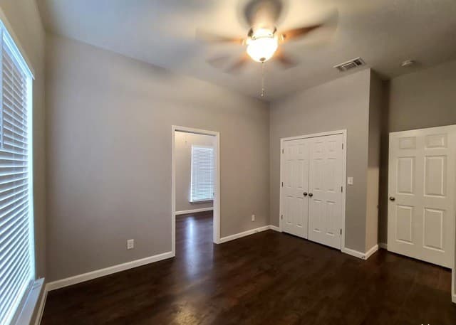 3-bedroom rental at 228 Lotus AVE Unit 201 in San Antonio, TX — photo 2