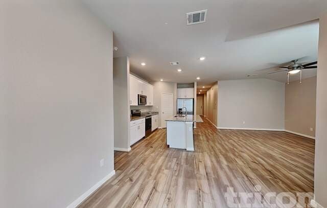 4-bedroom rental at 5816 Zoey in St Hedwig, TX — photo 2