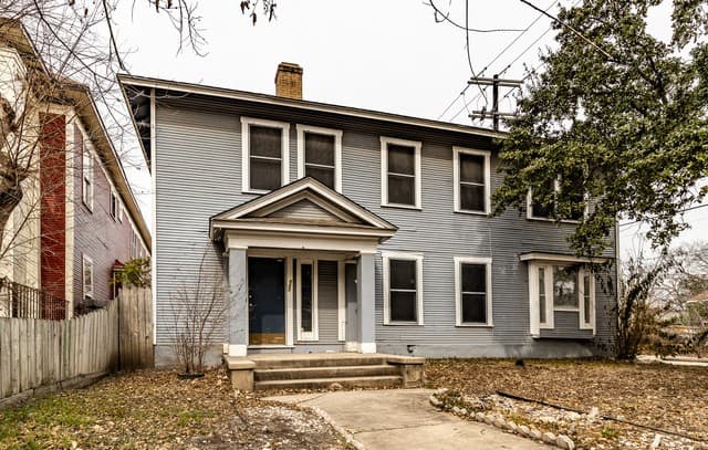 3-bedroom rental at 723 E Euclid Ave in San Antonio TX