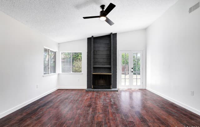 Home for sale at 5900 Lake Superior St in San Antonio, TX — photo 4