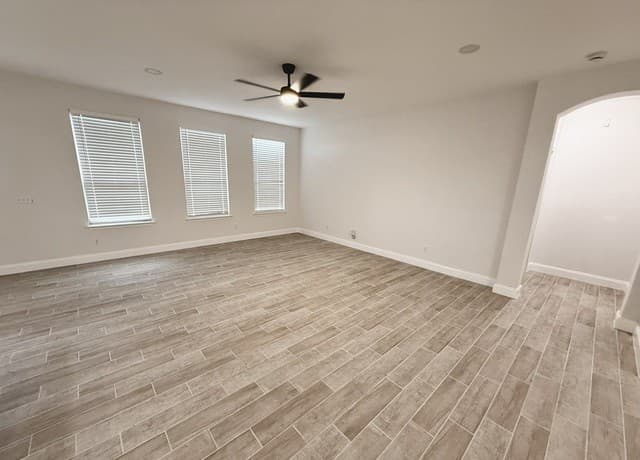4-bedroom rental at 5470 Cypress in Cibolo, TX — photo 3