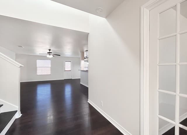 4-bedroom rental at 8531 Rita Blanca St in Converse, TX — photo 3