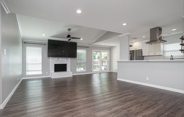 Home for sale at 14131 Queensway in San Antonio, TX — photo 3