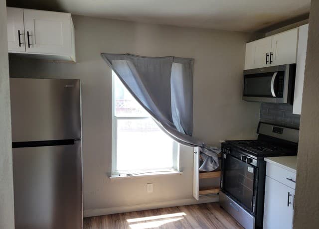 2-bedroom rental at 119 Venice in San Antonio, TX — photo 4