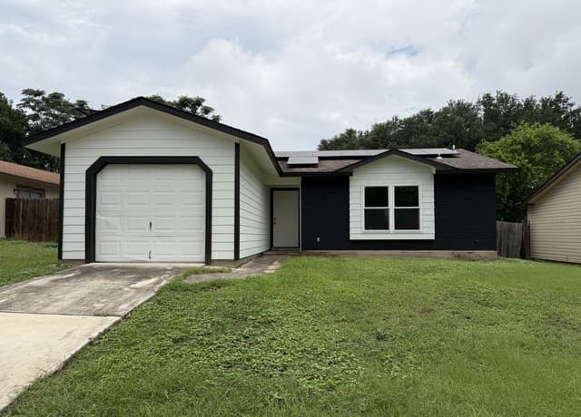 Home for sale at 3618 Candleridge in San Antonio, TX — photo 2