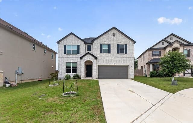 Home for sale at 311 Carlito Cv in Universal City, TX — photo 4