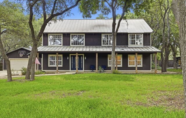 4-bedroom home for sale at 8806 Shoshoni Trl in San Antonio TX
