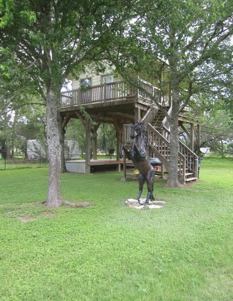 Home for sale at 477 Paloma Dr. in Bandera, TX — photo 2