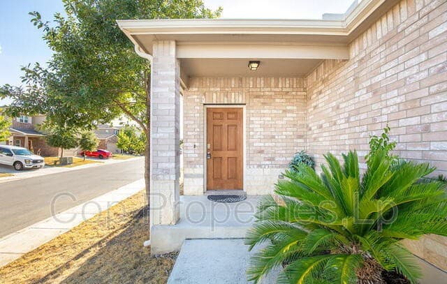 4-bedroom rental at 3811 Quiet Pine in San Antonio, TX — photo 3