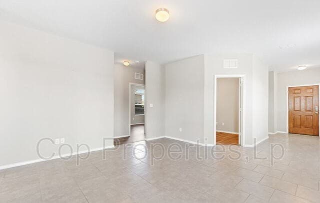 4-bedroom rental at 3811 Quiet Pine in San Antonio, TX — photo 5