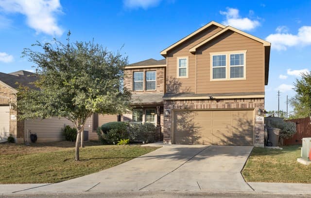 4-bedroom home for sale at 7110 Fort Bnd in San Antonio TX