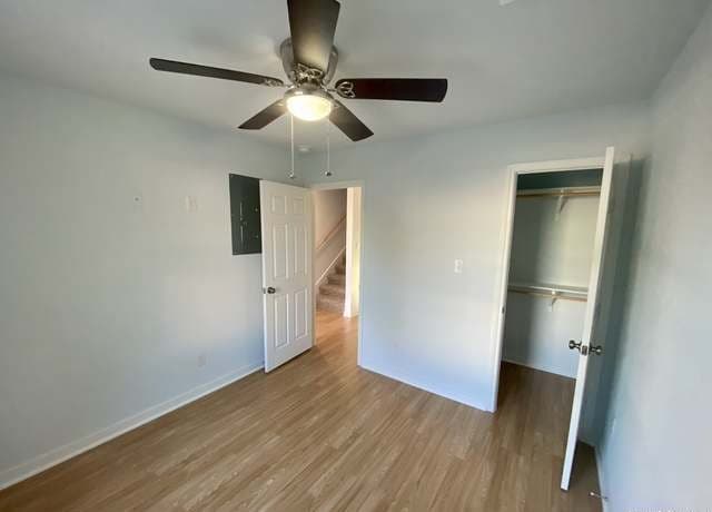 3-bedroom rental at 1632 S Hamilton Unit 102 in San Antonio, TX — photo 4