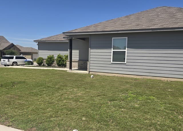 Home for sale at 8131 Crestway Landing in San Antonio, TX — photo 3
