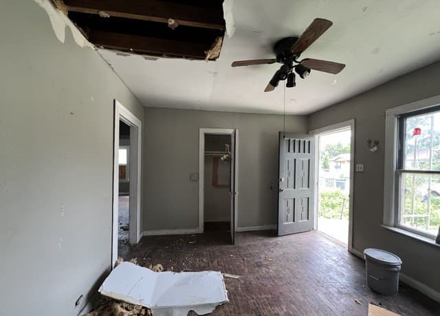 Home for sale at 150 Ricardo in San Antonio, TX — photo 3
