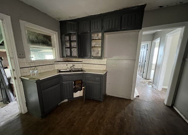 Home for sale at 150 Ricardo in San Antonio, TX — photo 5