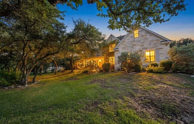 Home for sale at 211 Bentwood Dr in Spring Branch, TX — photo 3